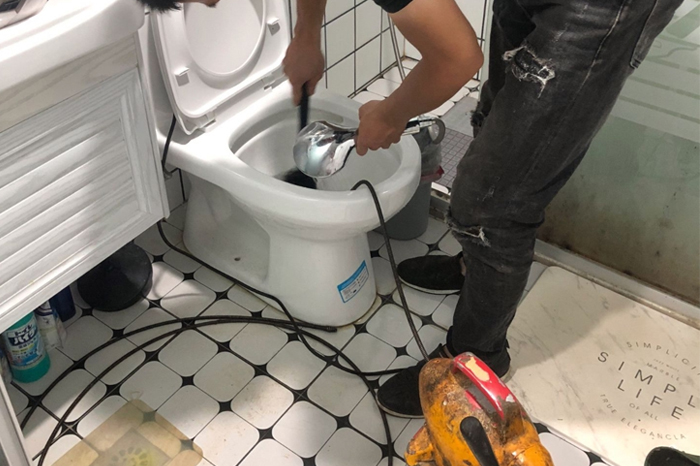 金秀疏通下水道